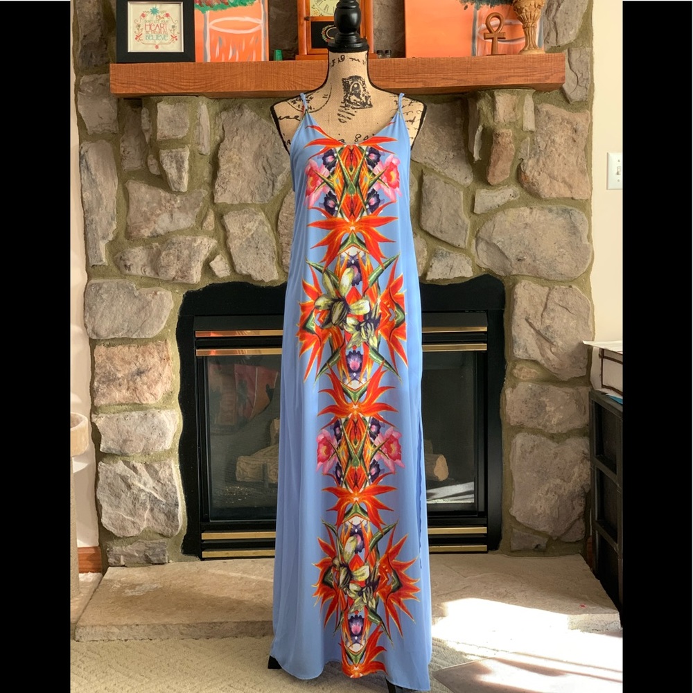 LUSH M Ladies Maxidress. Periwinkle with Orange Floral
